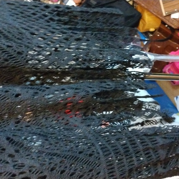 Papillon women's black embroidery top sz Medium - Picture 15 of 17